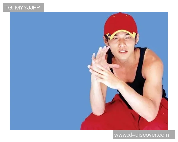 加克波的崛起之路：从青年才俊到足球巨星的蜕变与挑战