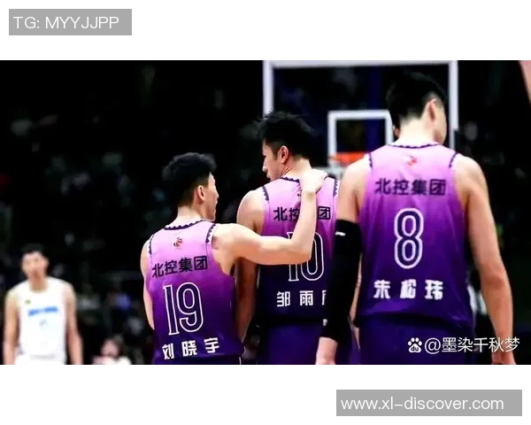 广厦与北控季前赛对决精彩纷呈球迷期待新赛季的精彩表现 广厦与北控季前赛对决精彩纷呈球迷期待新赛季的精彩表现